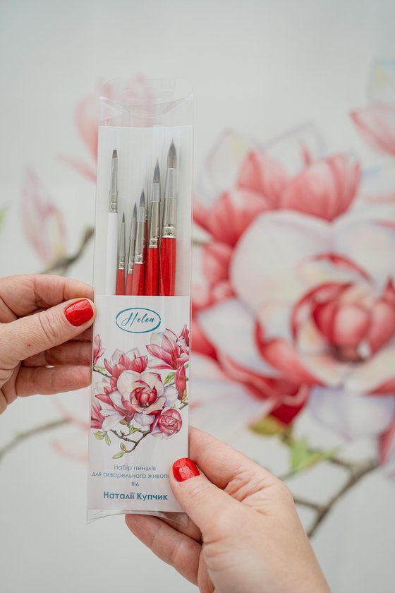 "Between tenderness and strength"