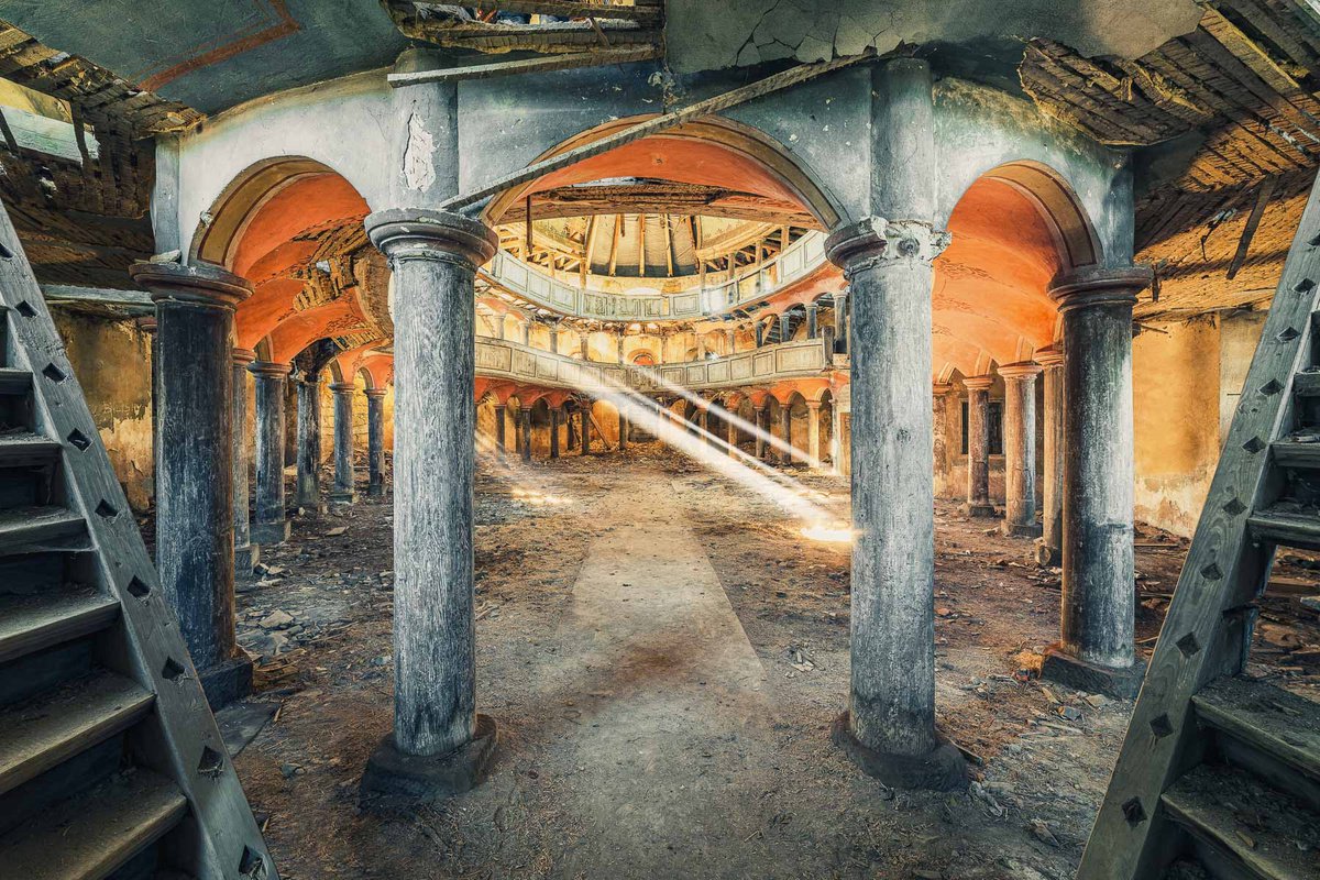 Photorealistic Cityscapes Photograph By Michael Schwan, 51 X 35", Temple Of Decay, Original Artwork