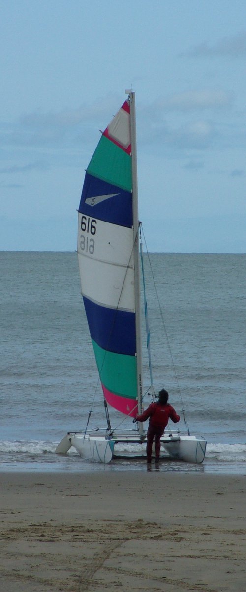 Returning home, Isle of Wight by Tim Saunders