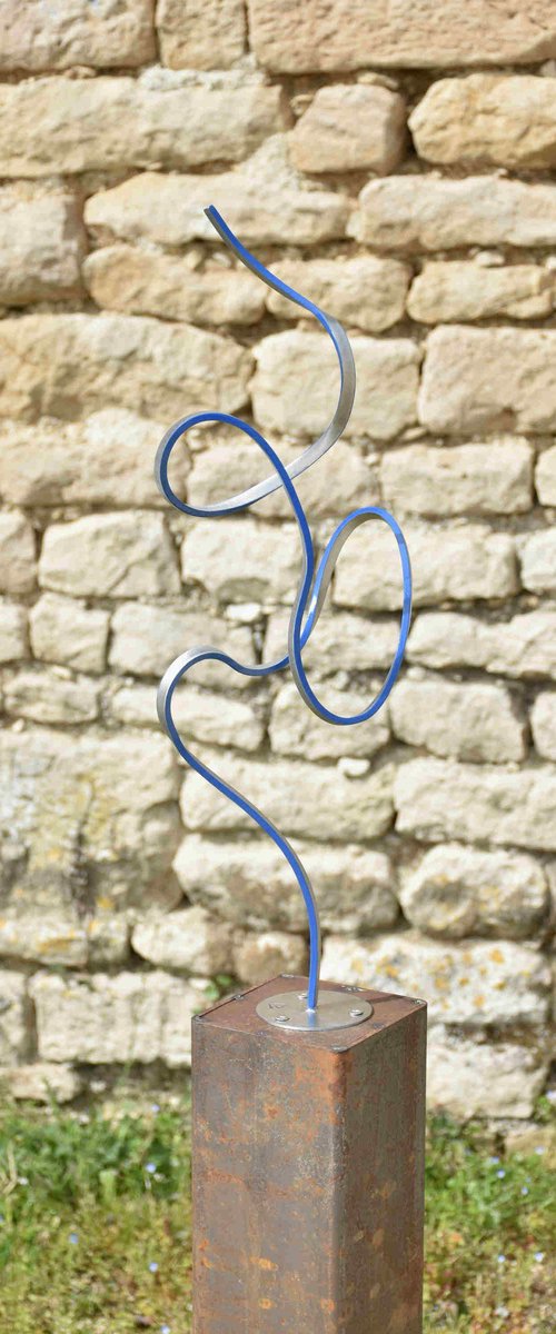 Inoxys II by Yannick Bouillault