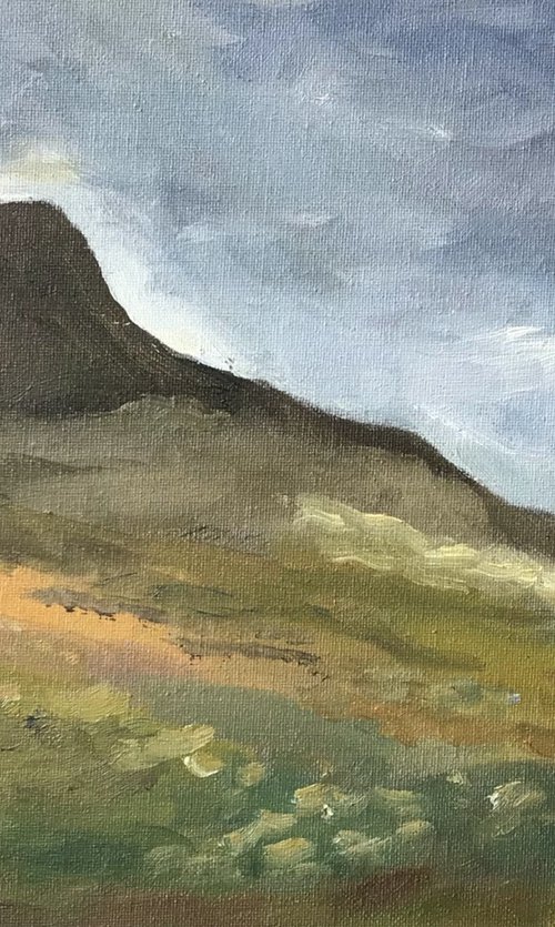 Brecon Beacons mountains, an original oil painting by Julian Lovegrove Art