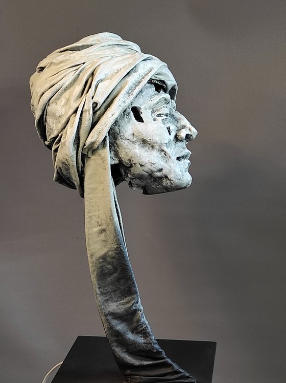 "Citizen of Kabul" Unique sculpture57x25x25cm