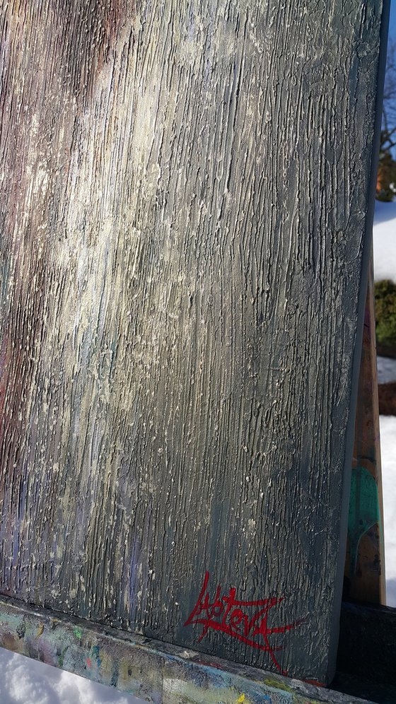 Reflection in the Golden Flow