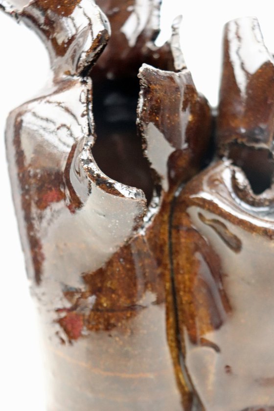 Two broken/connected vessels