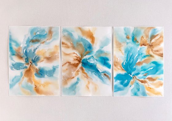 Abstract flowers set of 3