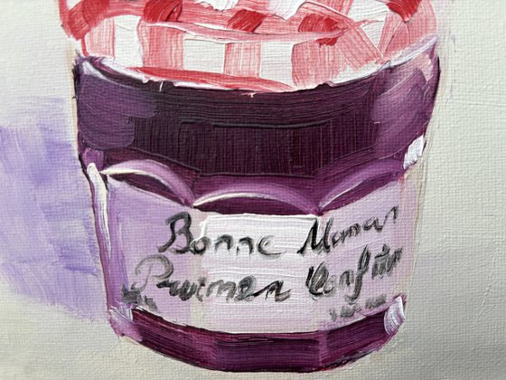 Jam in the small glass jar
