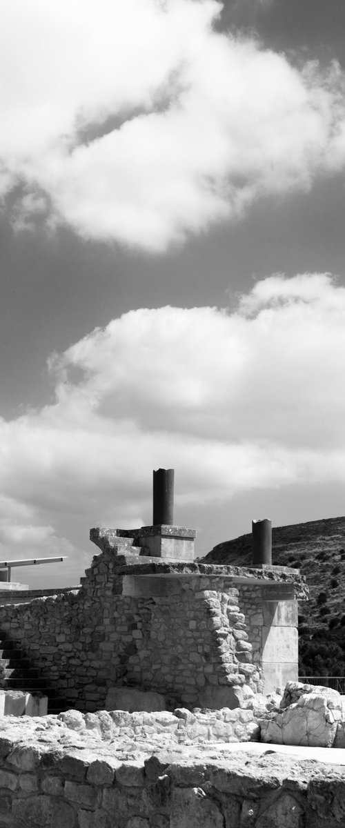 Echoes of Knossos – Crete by Chiara Vignudelli