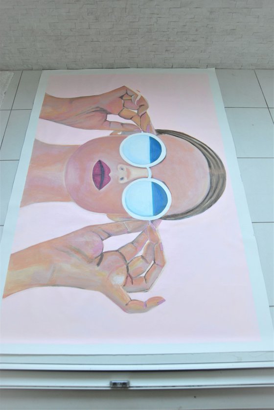 Extra large  painting, Girl with sunglasses / 140 x 90 x 5 cm