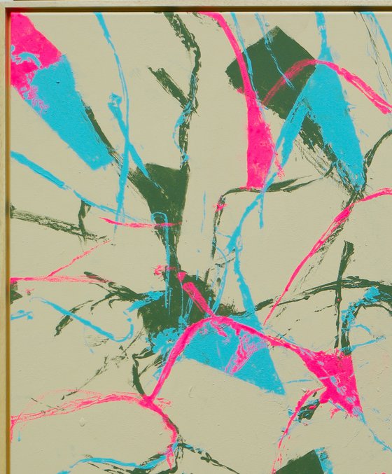 Fragmenst of joy pink