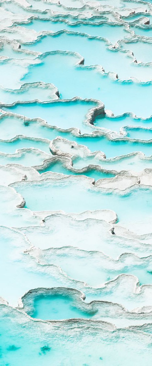 Pools of Pamukkale by Tom Hanslien