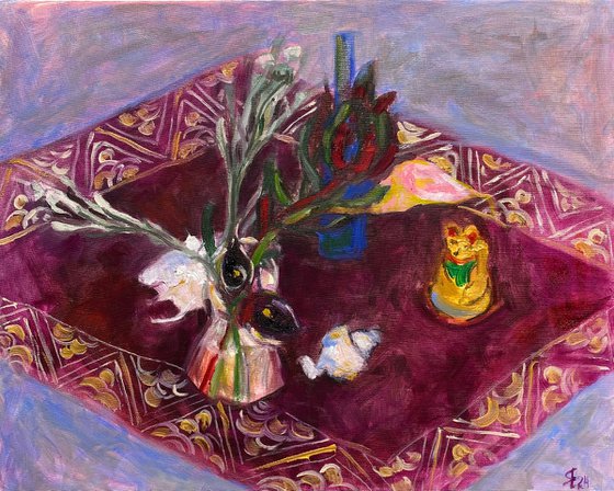 Still life with Maneki cat