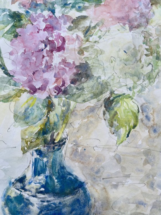 Hydrangea in vase. 30in.x22in