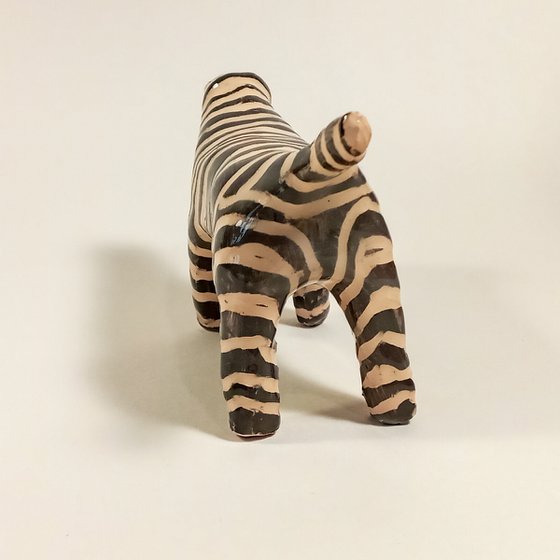 Ceramic sculpture Tiger 14х8х4 cm