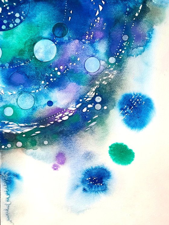 Nebula indaco scomposta