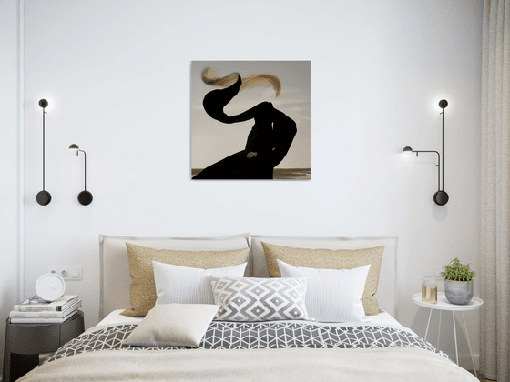 Lonely figure N19