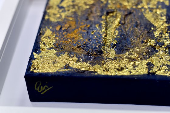 Pure Aurum