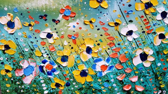 "Northern Lights & Meadow Flowers in Love"