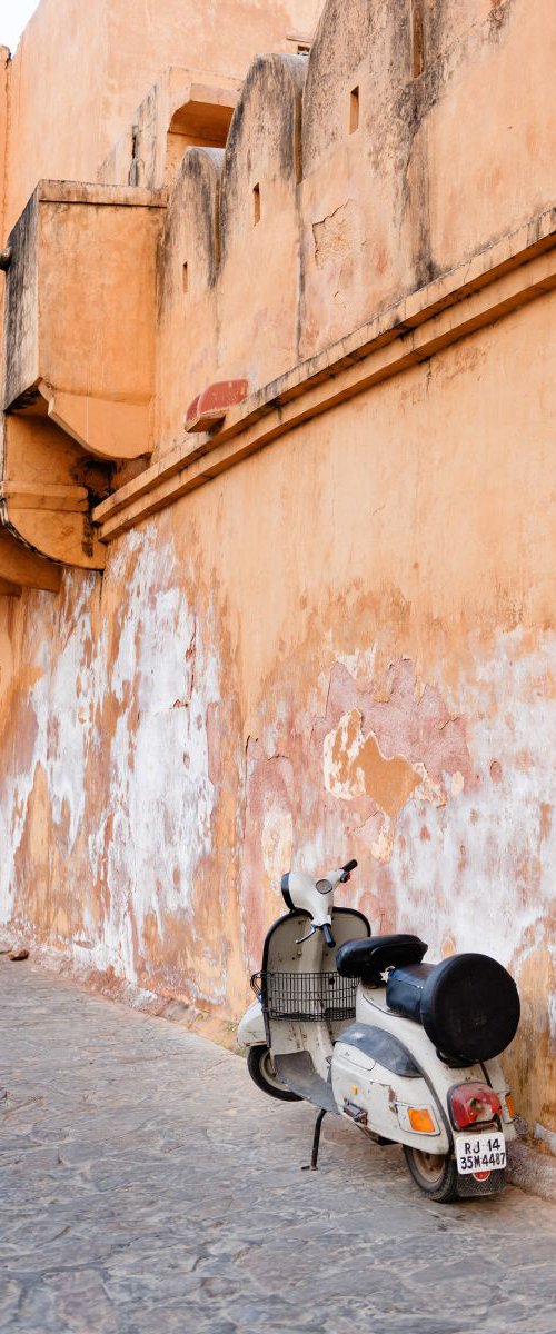 Amer Fort, Jaipur III by Tom Hanslien