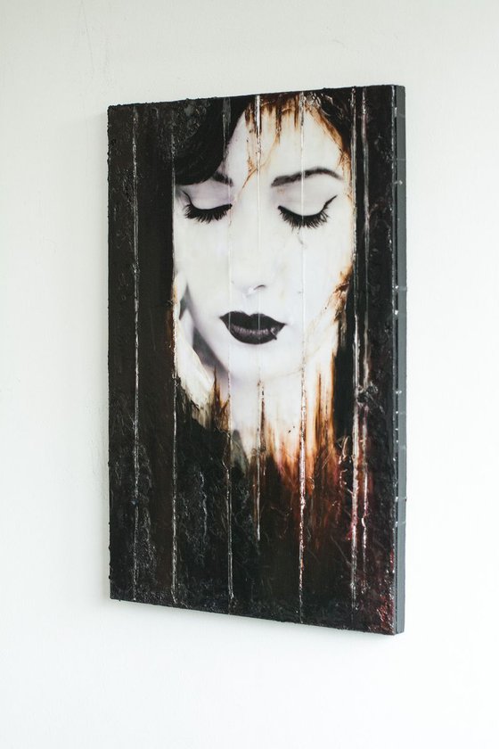 "Nikki IV" (60x40x3cm) - Unique portrait artwork on wood (abstract, portrait, gouache, original, painting, coffee, debris, acrylic, oil, watercolor, encaustics, beeswax, resin, wood)