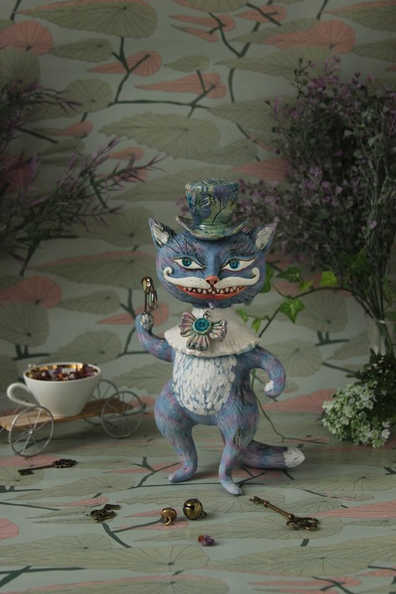 From the Alice in Wonderland. Cheshire Cat. Sculpture by Elya Yalonetski