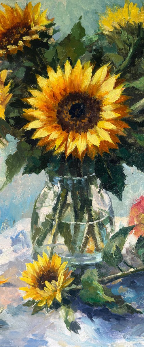 Burst Sunflowers by Ling Strube
