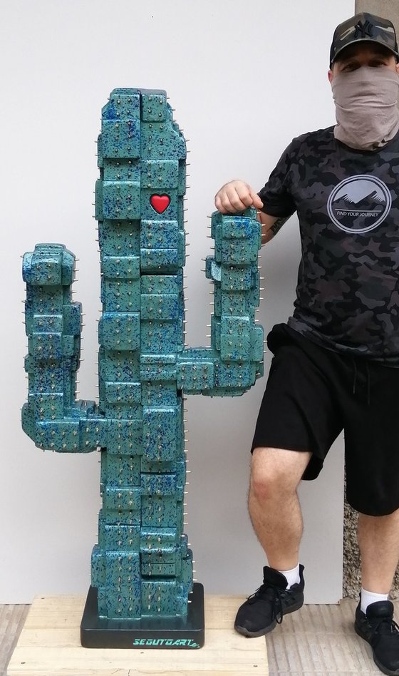 CACTUS LOVE