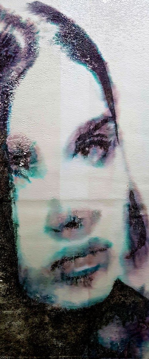 Martina (n.366) - 52,00 x 72,00 x 2,50 cm - ready to hang - acrylic painting on stretched canvas by Alessio Mazzarulli