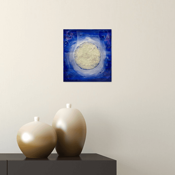 MOON - 28