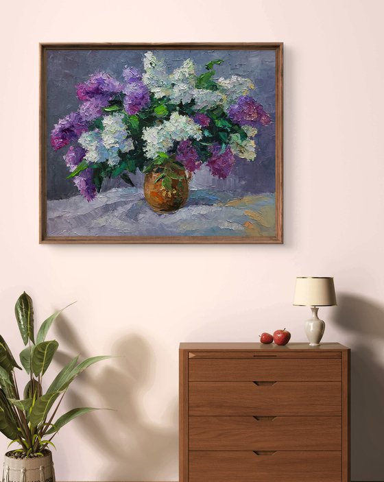 Lilac in a jug