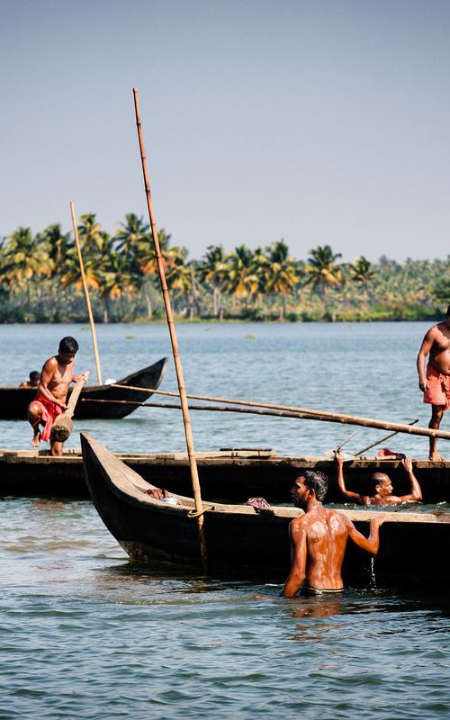 Mussels Pickers, Kerala Backwaters by Tom Hanslien