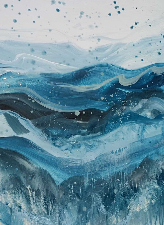 Wave Crescendo