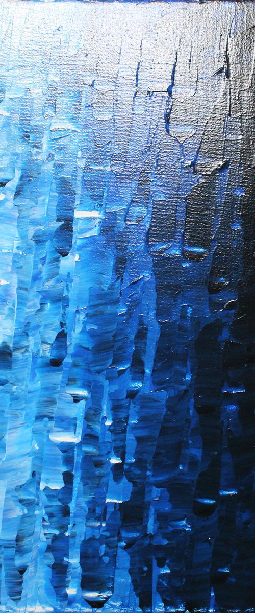 Bluish fade by Jonathan Pradillon