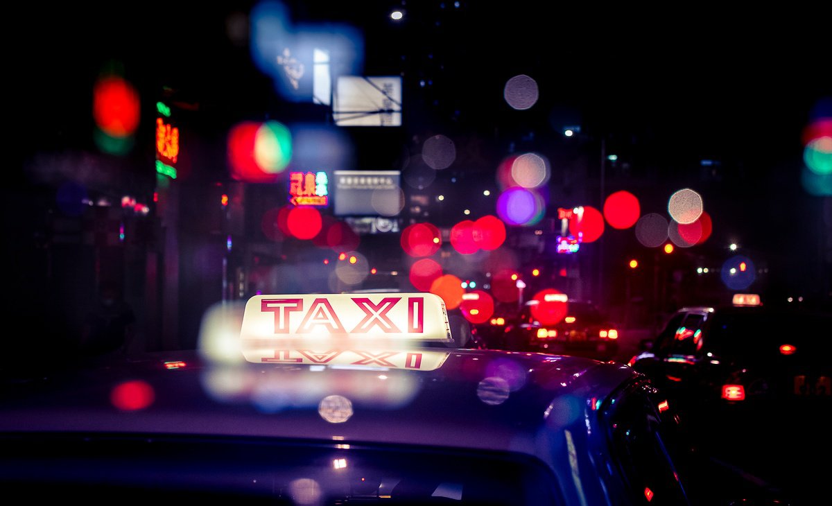 Urban And Pop Cityscapes Photograph By Sergio Capuzzimati, 22 X 13", Hong Kong Boogie-Woogie, Original Artwork