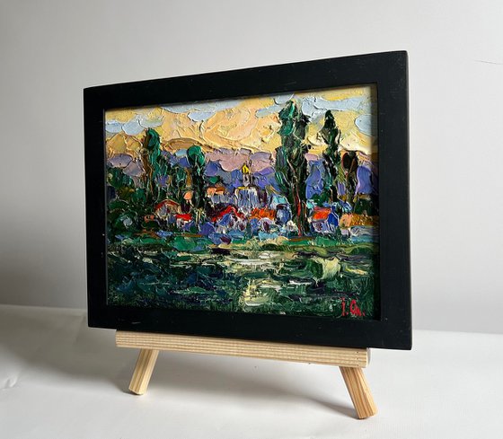 City along the river