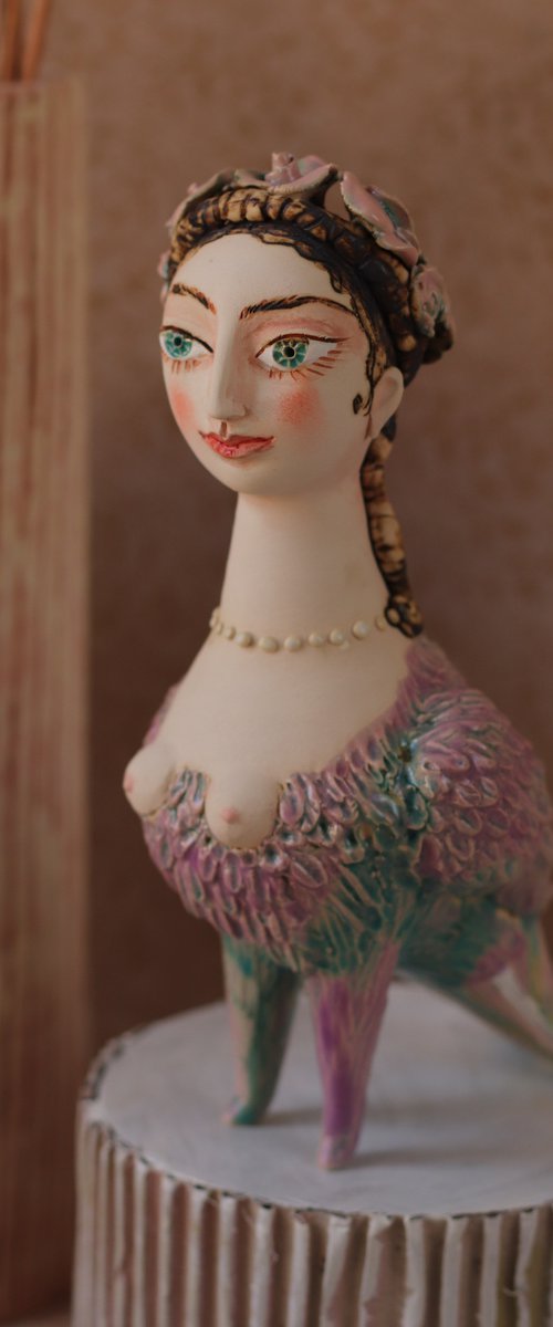 Mystic Bird. Ceramic sculpture by Elya Yalonetski