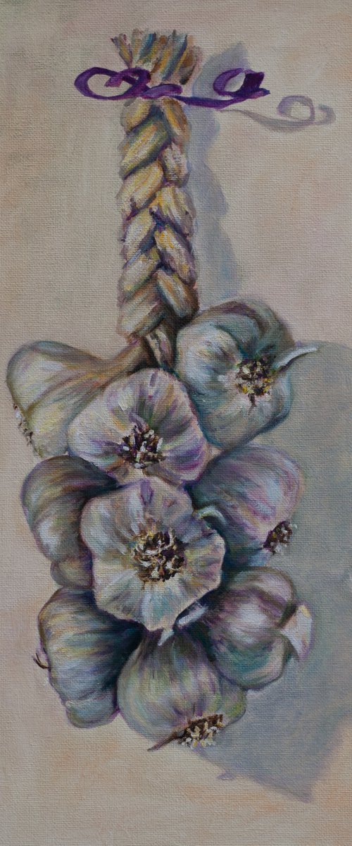 Garlic by Liudmila Pisliakova