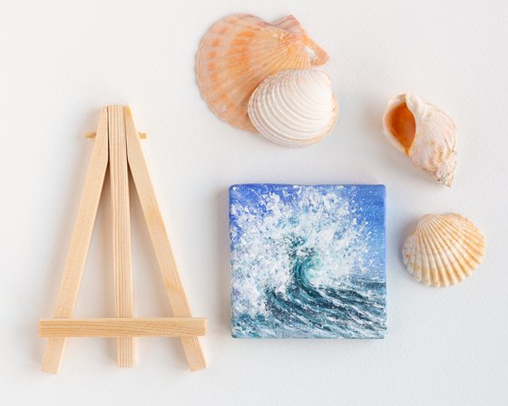 Miniature blue ocean waves