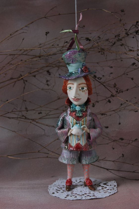 From the Alice in Wonderland. The Hatter.  Wall sculpture by Elya Yalonetski