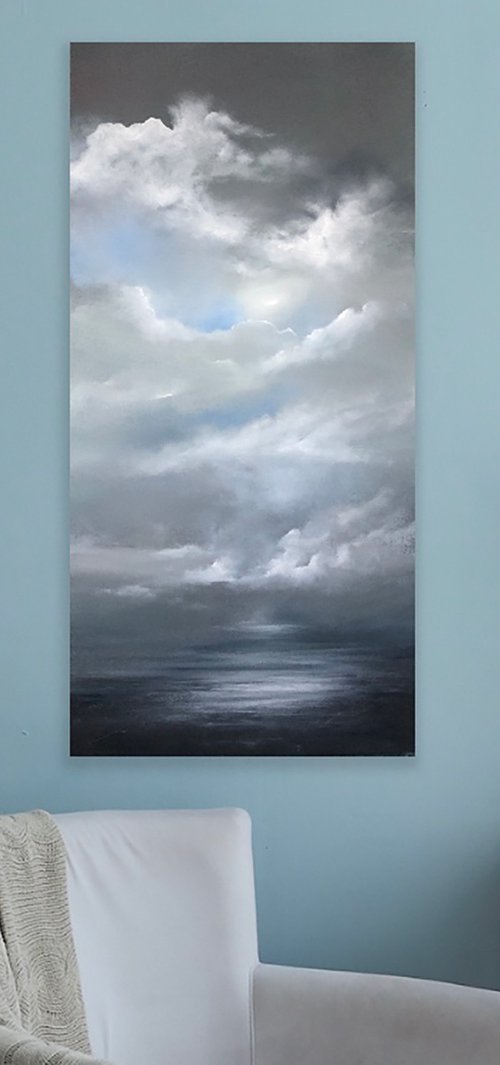 Oleuni by Suzanne Williams