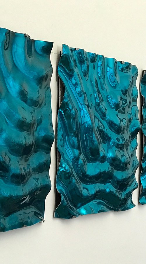 River flow - glass object by Melinda Soltész