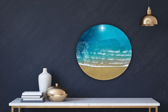 Round ocean #108