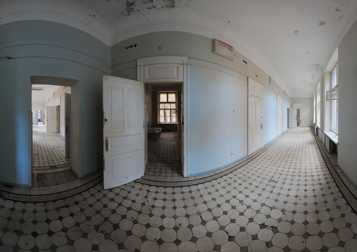 Abandoned Clinic 1 - Original size by Stanislav Vederskyi
