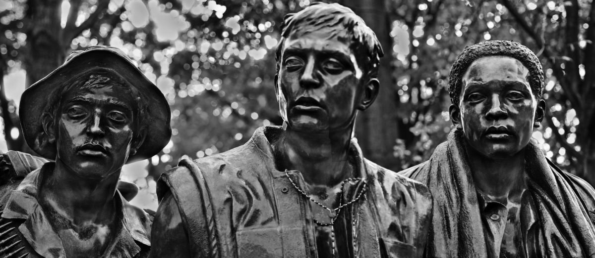 Vietnam Memorial Figures by Eugene Norris