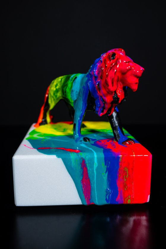 Color Lion