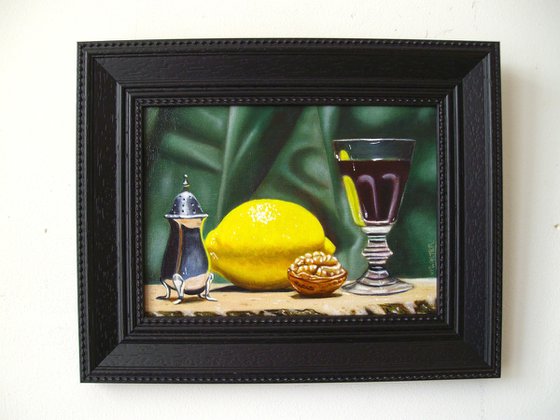 Walnut, wine and lemon in silver