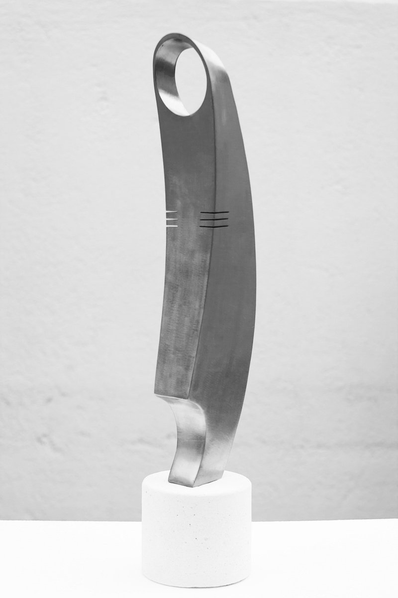 Organic Abstract Sculpture By Roberto Canduela Luengo, 5 X 25", Obosom 20, Original Artwork