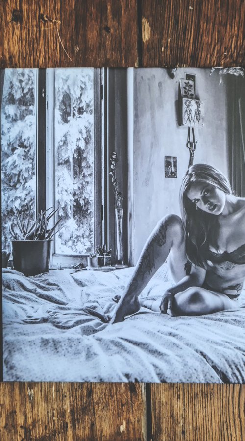 Anna Quinn - Time Stands Still Book (Limited Edition Art Nude Book) by Henry Clayton