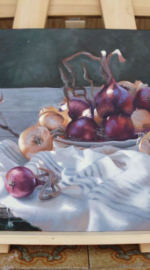 Onions by Dragana Simić