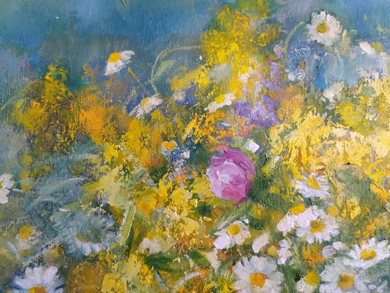 Summer bouquet on the bench
