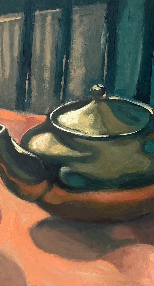 Teapot and apple still life by Uy Nguyen
